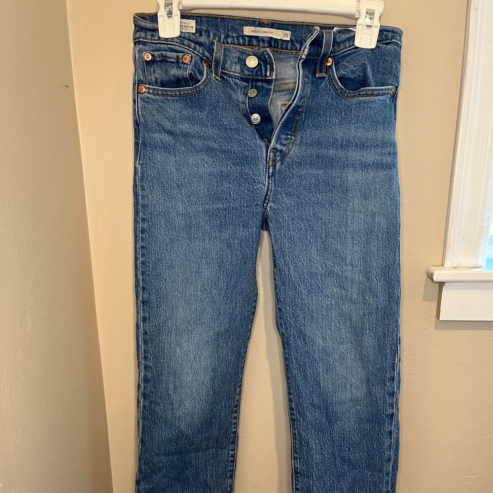 Levi’s Wedgie Straight jeans
